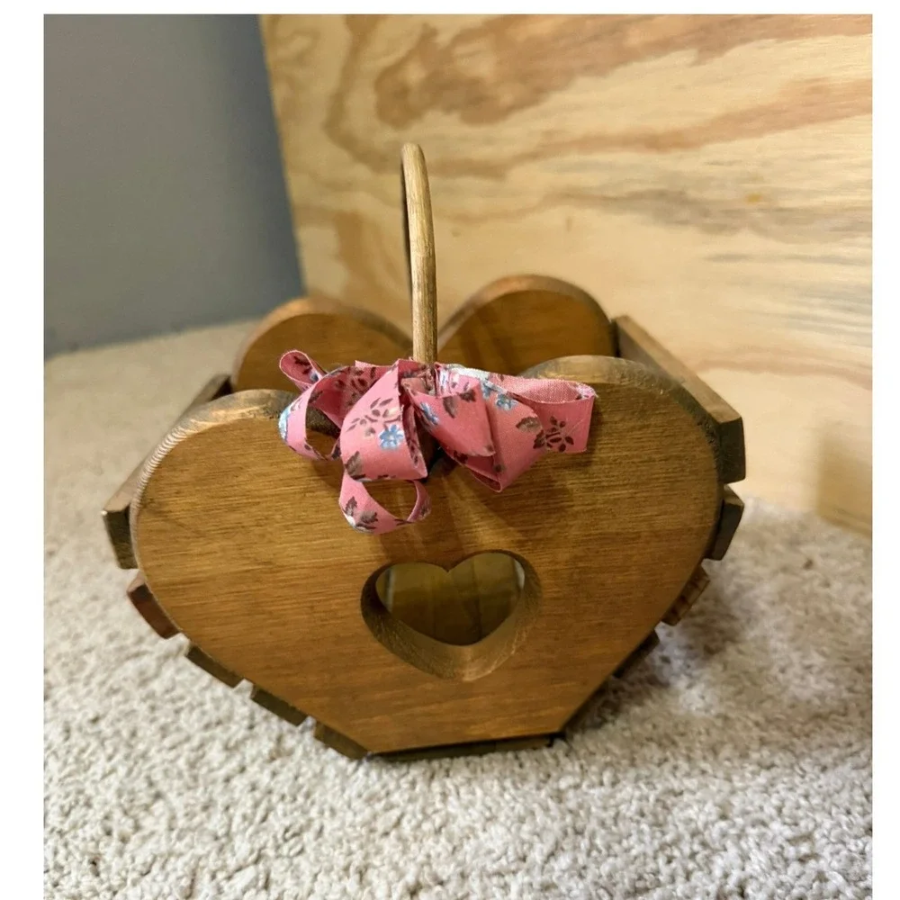 Vintage Wooden Heart Basket Decor Cottagecore Farmhouse Rustic Primitive